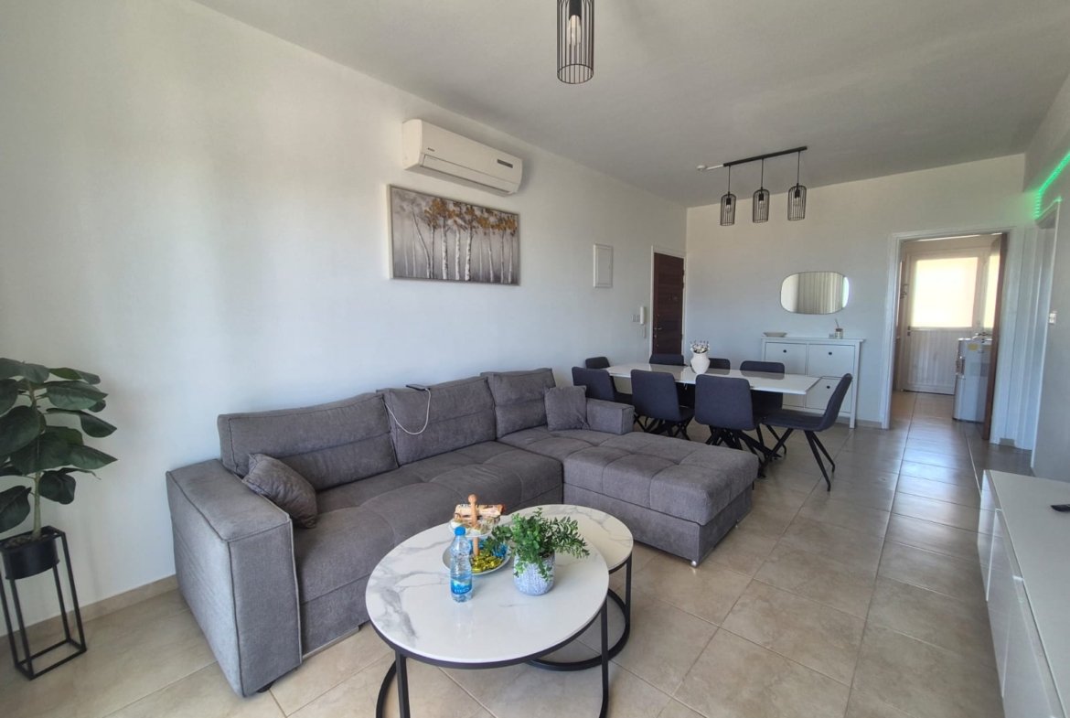 Two Bedroom Two Bathroom Apartment in Konia Paphos