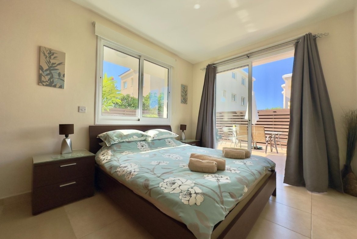 Ground-Floor Apartment with Private Garden & Jacuzzi | Universal, Paphos