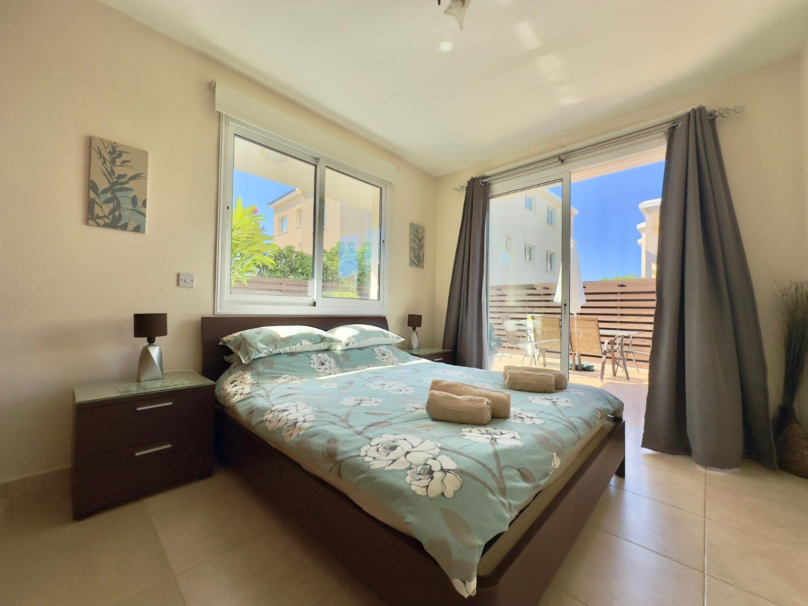 Ground-Floor Apartment with Private Garden & Jacuzzi | Universal, Paphos