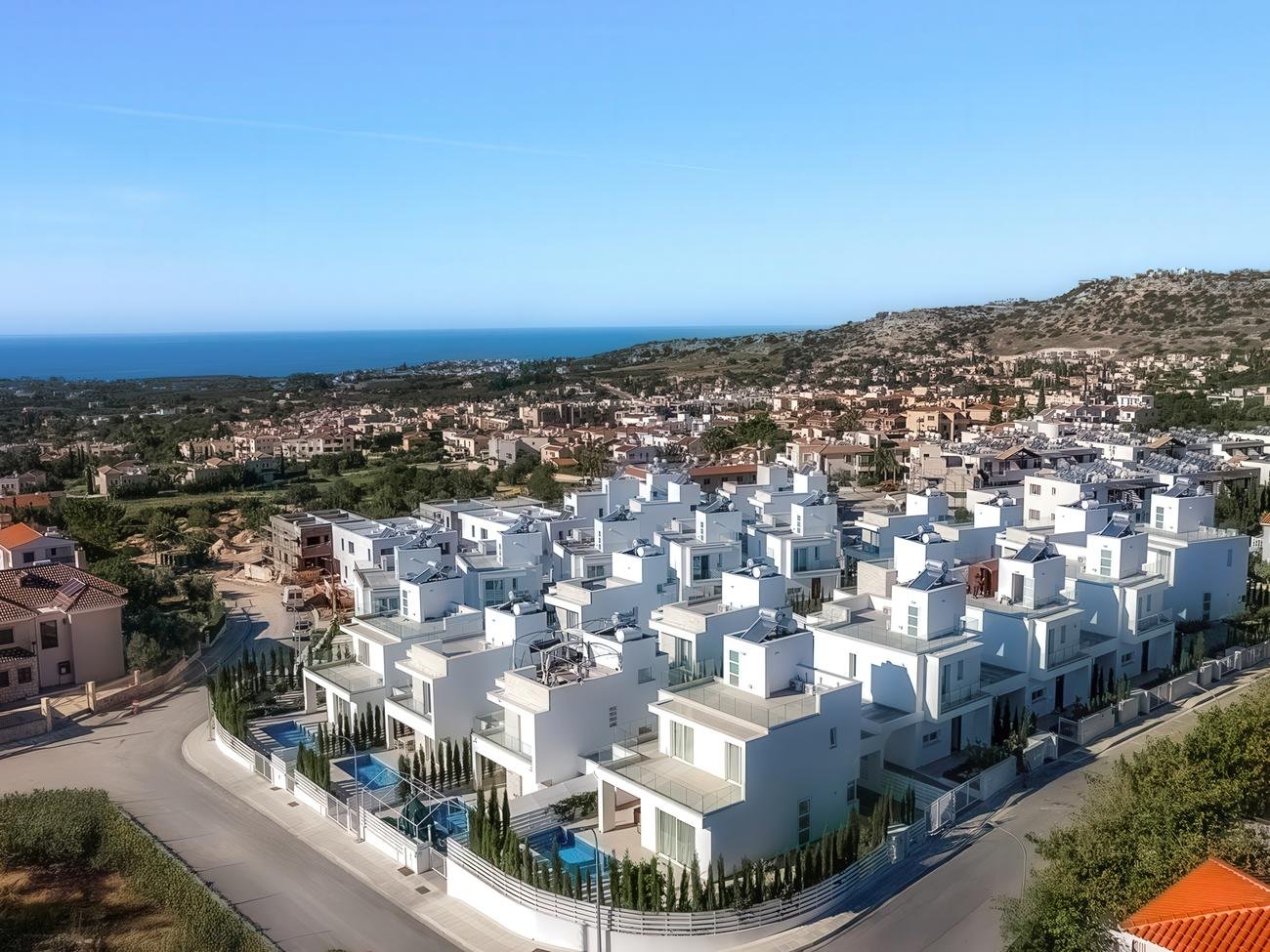 Modern Three-Bedroom Villa with Private Pool in Pegeia