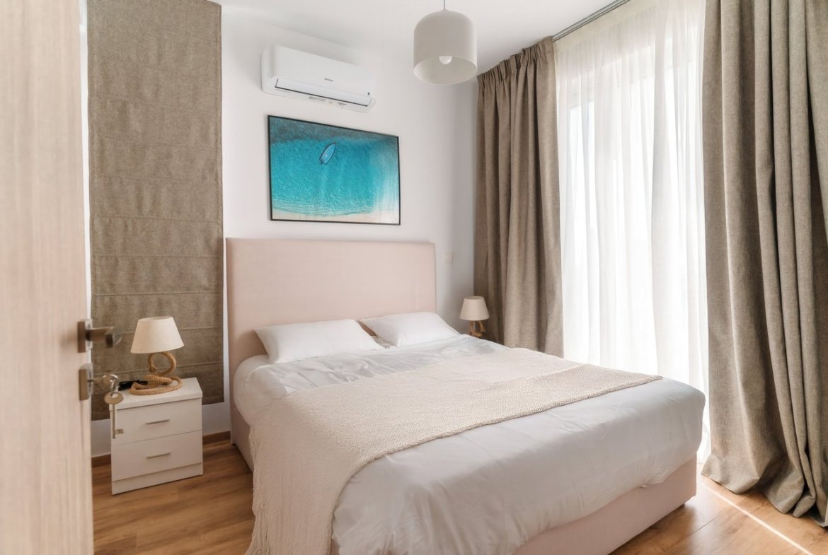 Modern Three-Bedroom Villa with Private Pool in Pegeia
