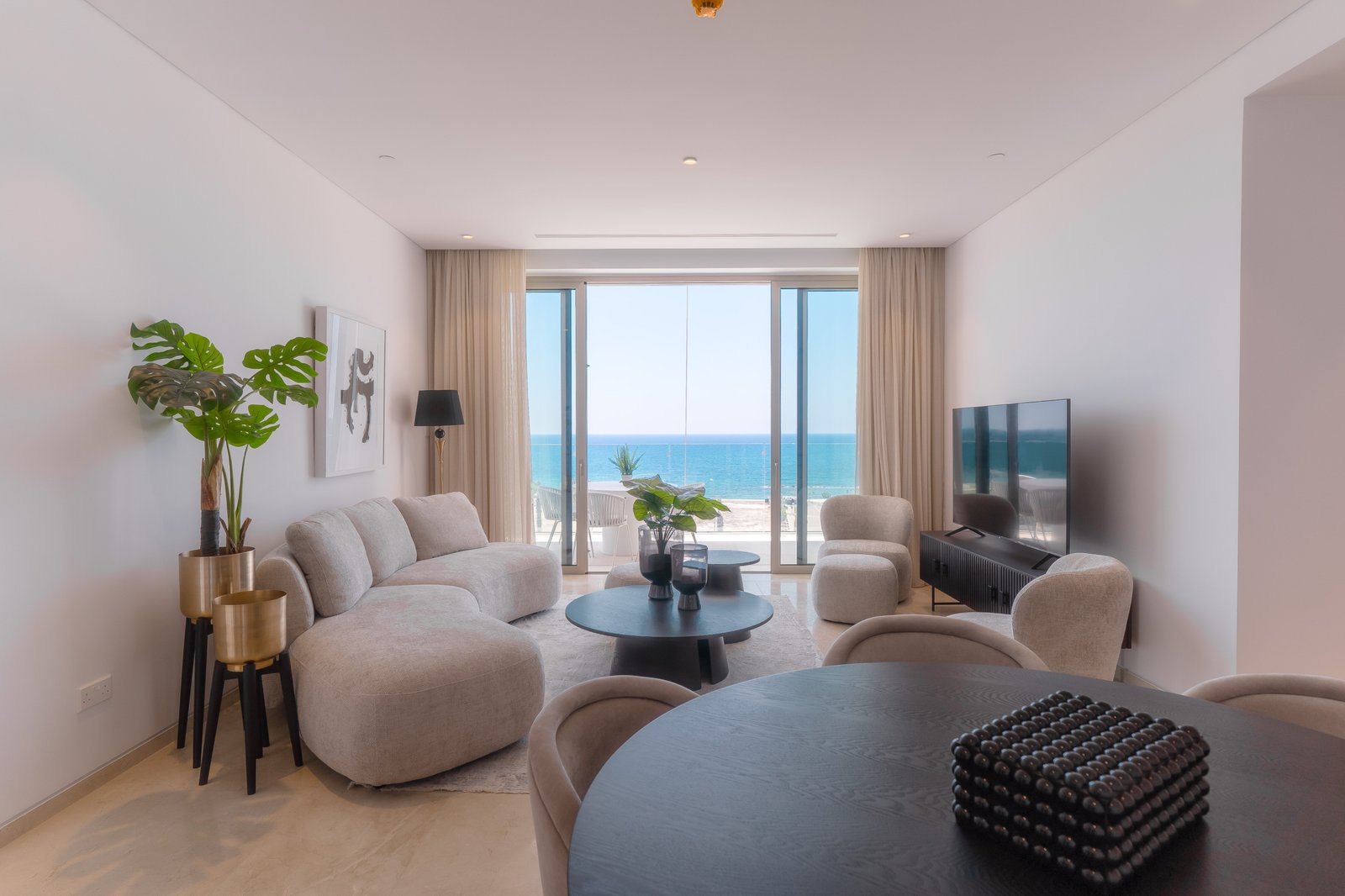 Exceptional Three Bedroom Waterfront Apartments in Prime Paphos Location