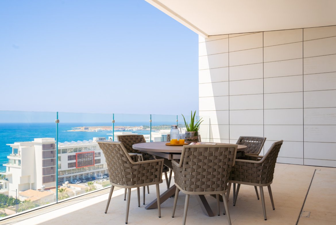 Exceptional Three Bedroom Waterfront Apartments in Prime Paphos Location