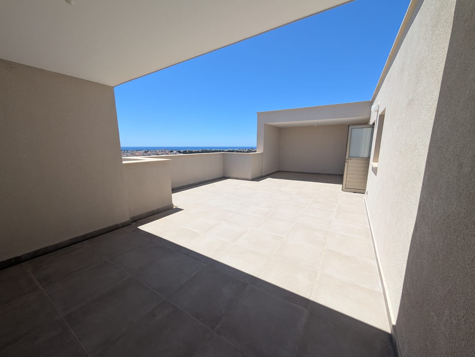 Unique 2 Bedroom 2 Bathroom Sea-View Apartment with Private Roof Terrace in Universal Area of Paphos