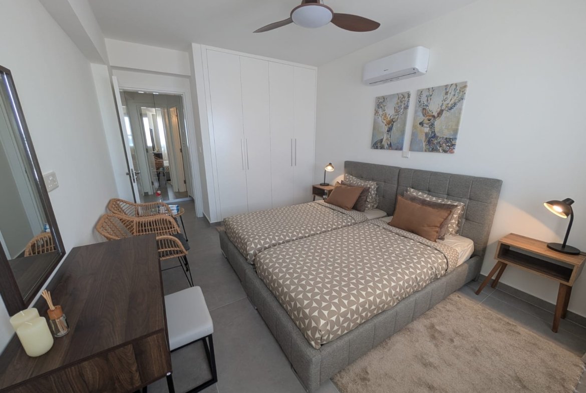 Unique 2 Bedroom 2 Bathroom Sea-View Apartment with Private Roof Terrace in Universal Area of Paphos