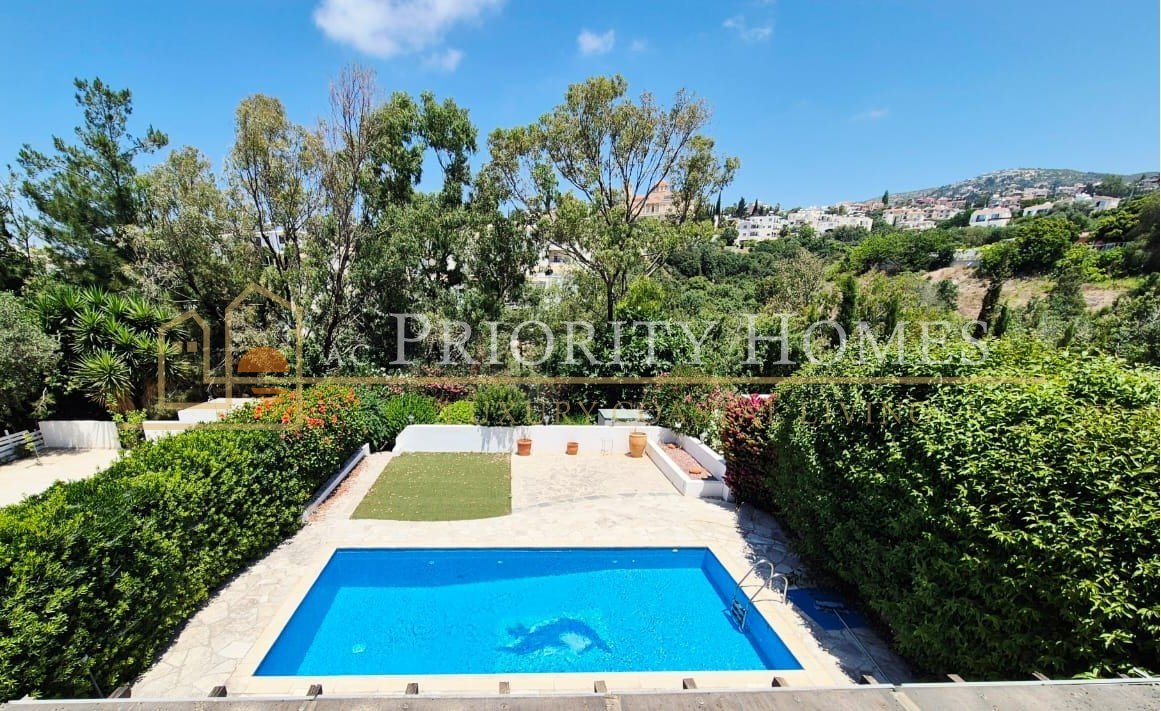 Charming Three-Bedroom Detached Villa in Stefanie Hills, Tala