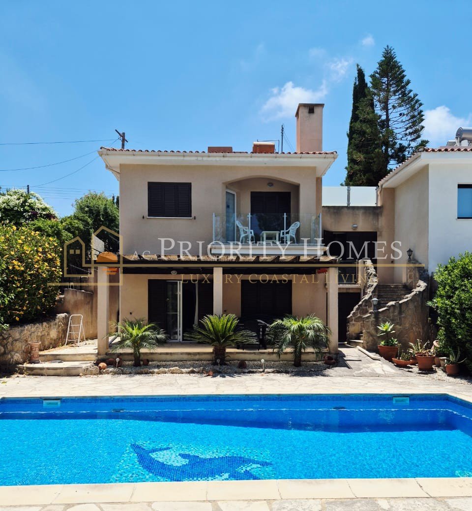 Charming Three-Bedroom Detached Villa in Stefanie Hills, Tala