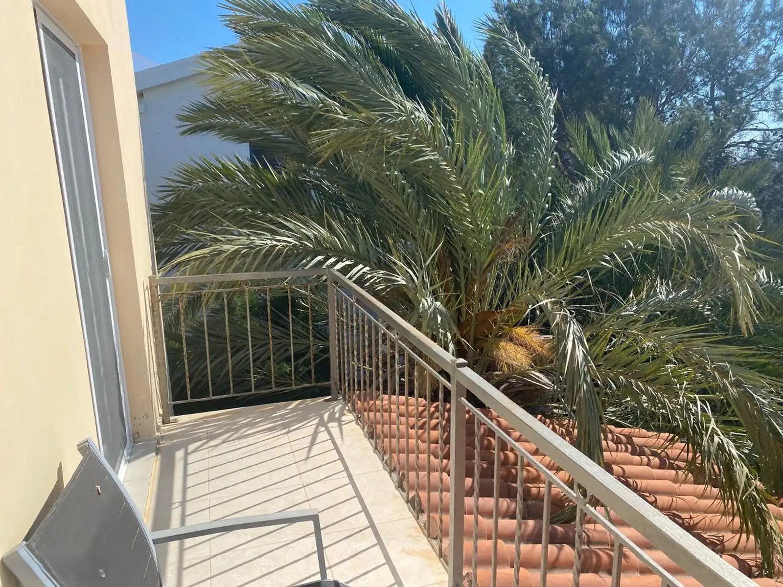 Fully Furnished Three-Bed Villa with Private Pool in Sea Caves Pegeia