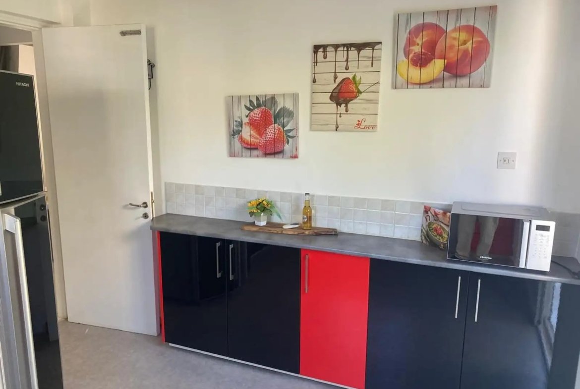 Fully Furnished Three-Bed Villa with Private Pool in Sea Caves Pegeia