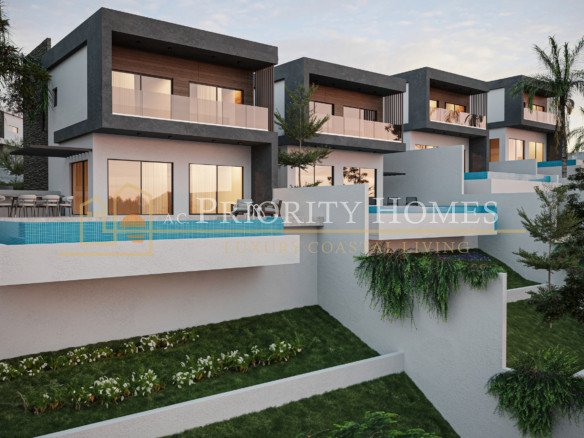 Luxury Three‑Bedroom Villa in Pegeia