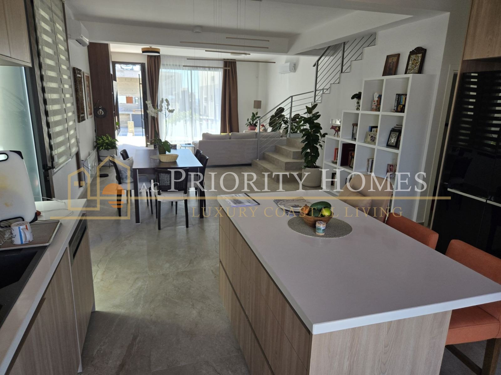 Contemporary Villa within a Prime Residential Location in Geroskipou