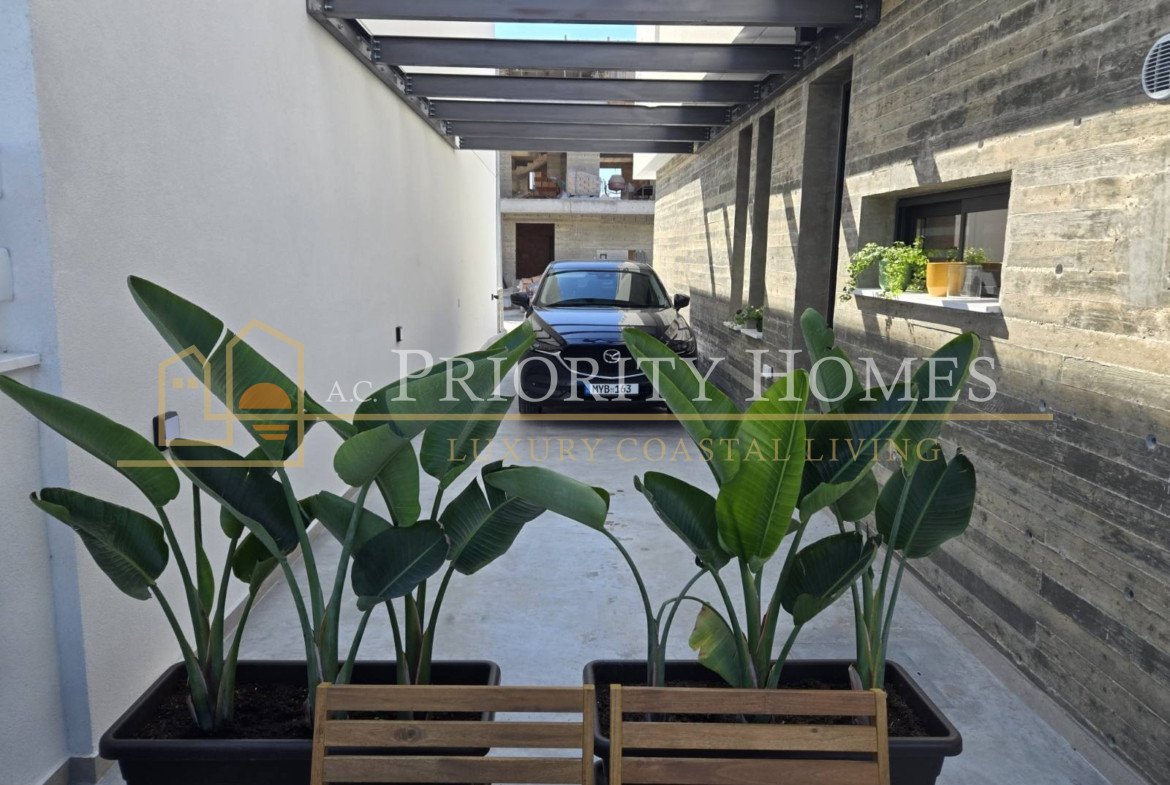 Contemporary Villa within a Prime Residential Location in Geroskipou