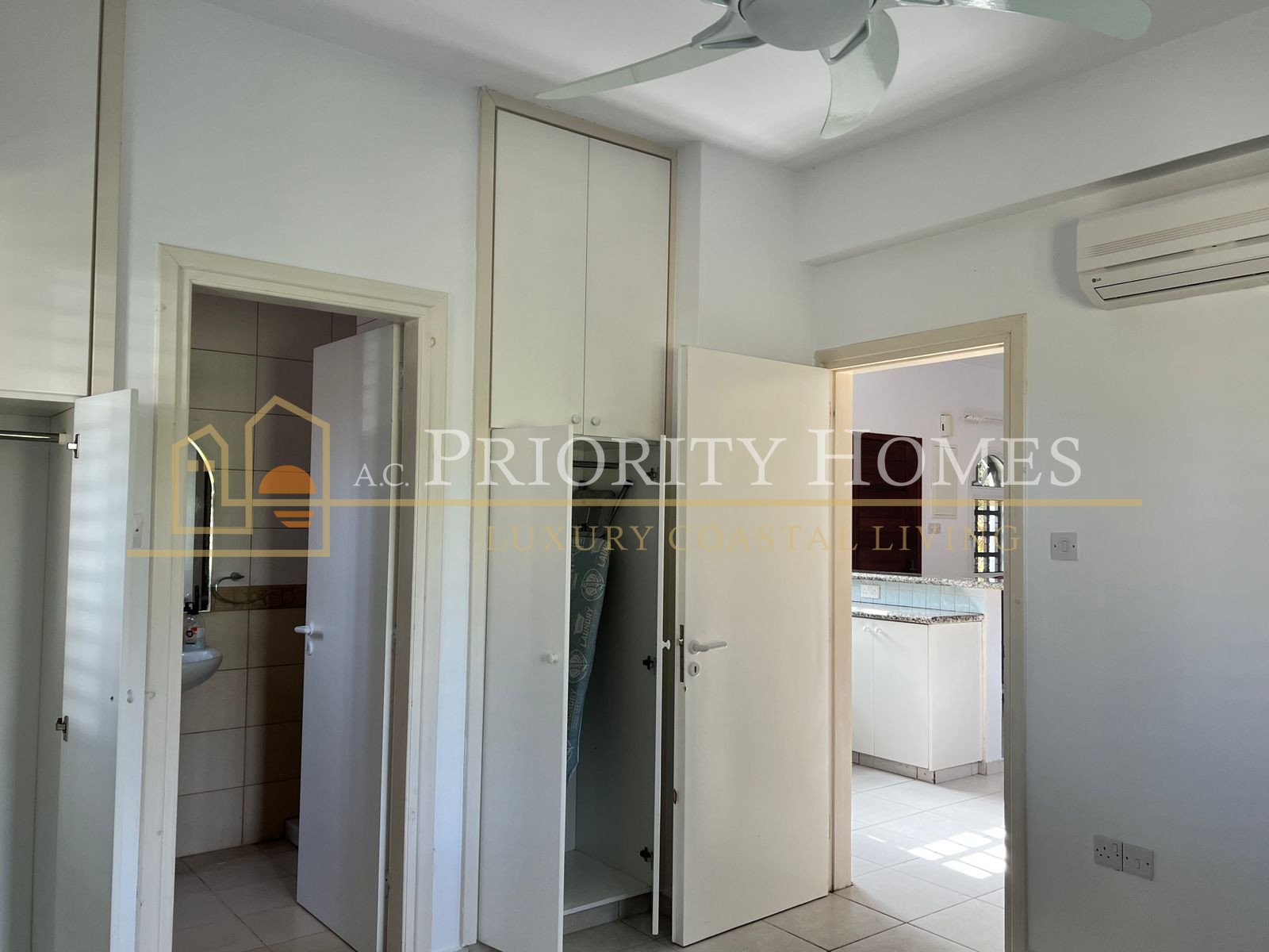 Charming 3-Bedroom House for Sale in Pissouri Village