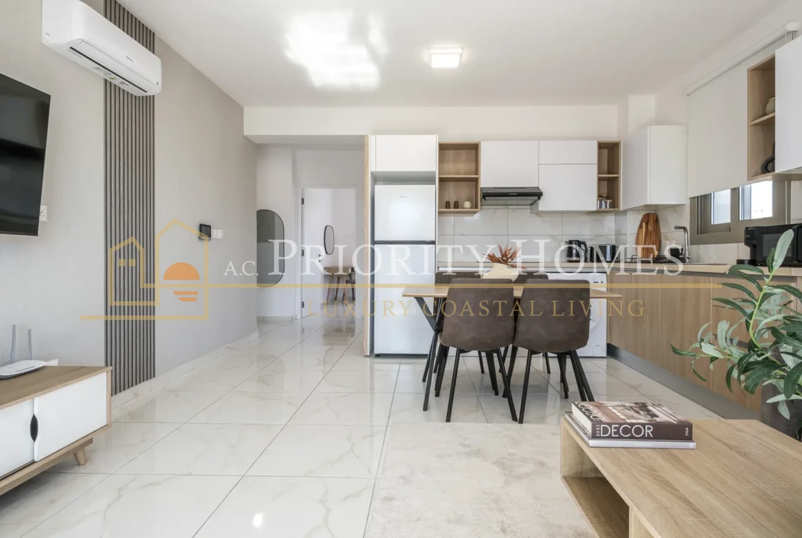 Stylish Fully Furnished One-Bedroom Apartment in Universal