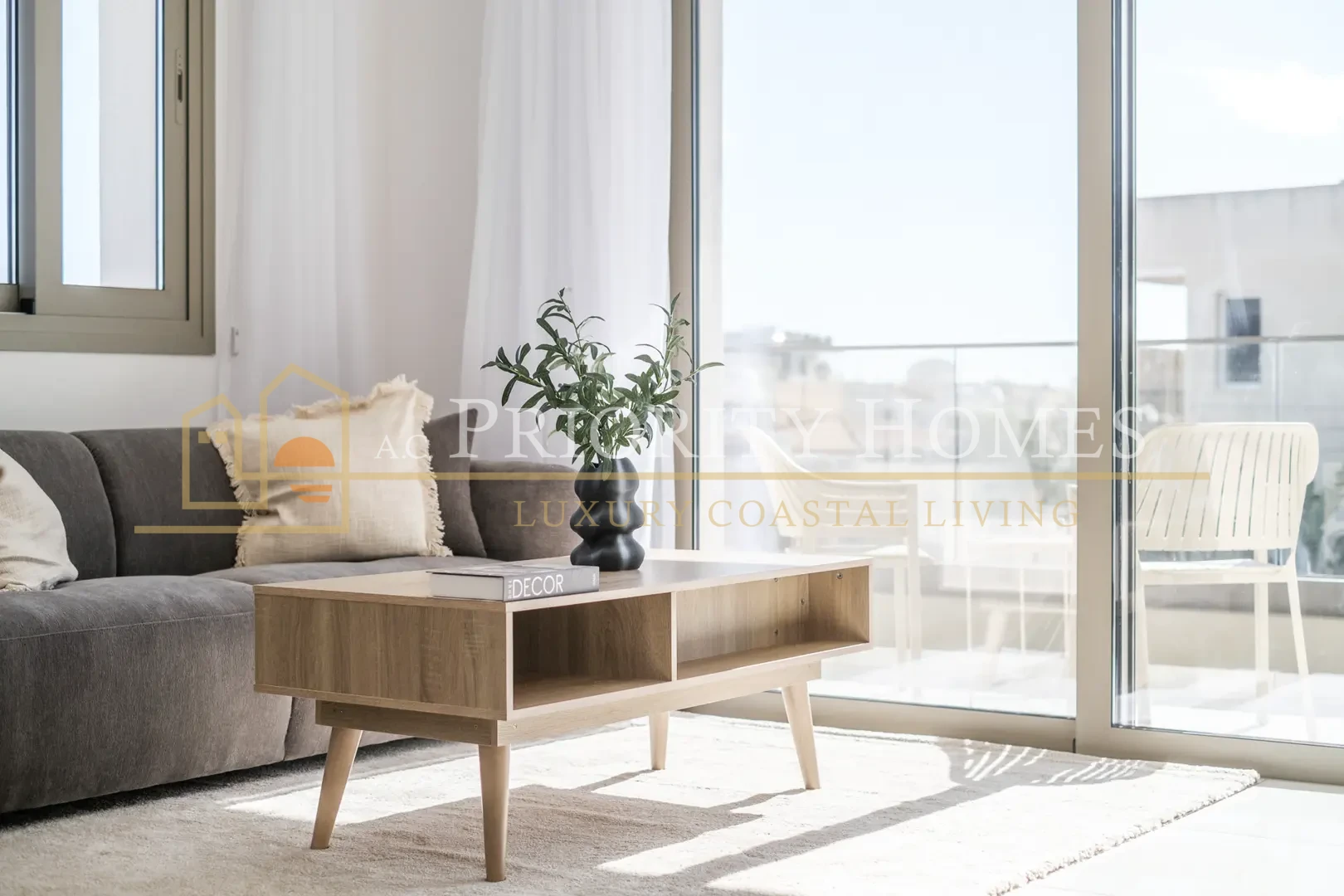 12-moving_doors-limassol-adolina_court_304 Stylish Fully Furnished One-Bedroom Apartment in Universal