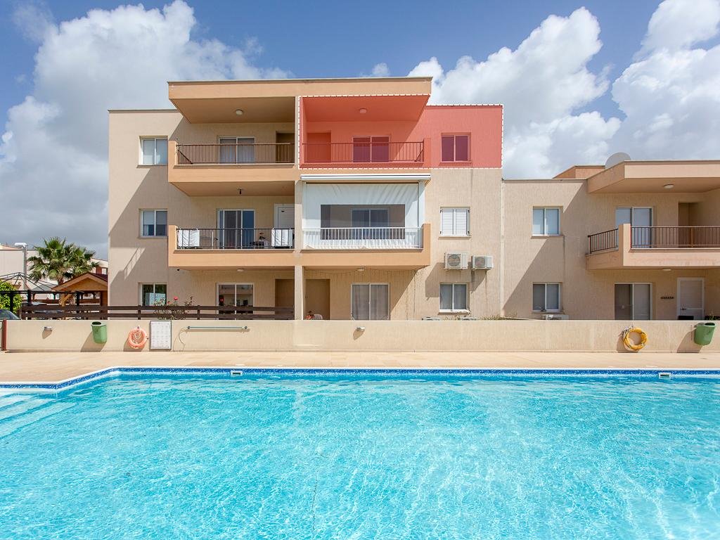 Two-Bedroom Apartment in Mandria, Paphos