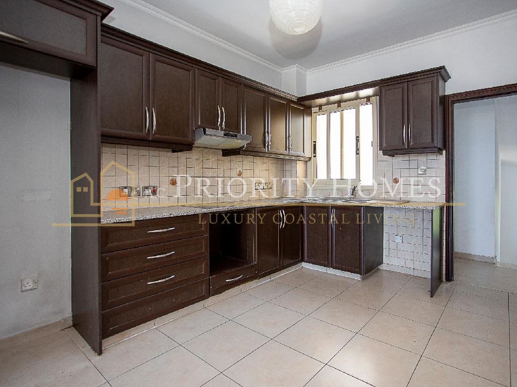 Two‑Bedroom Apartment for Sale in Paphos – Tomb of the Kings