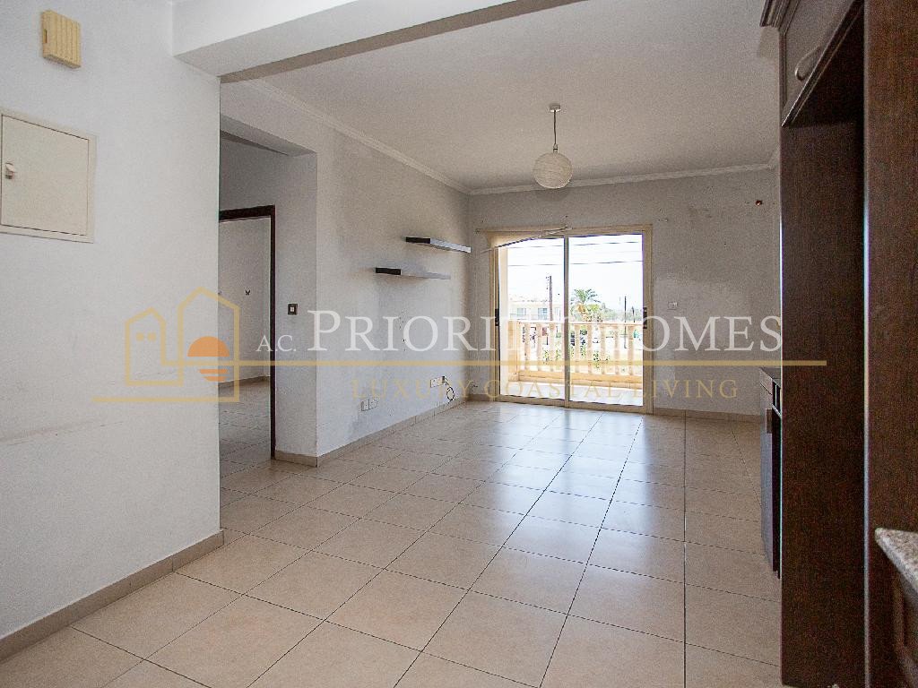 Two‑Bedroom Apartment for Sale in Paphos – Tomb of the Kings