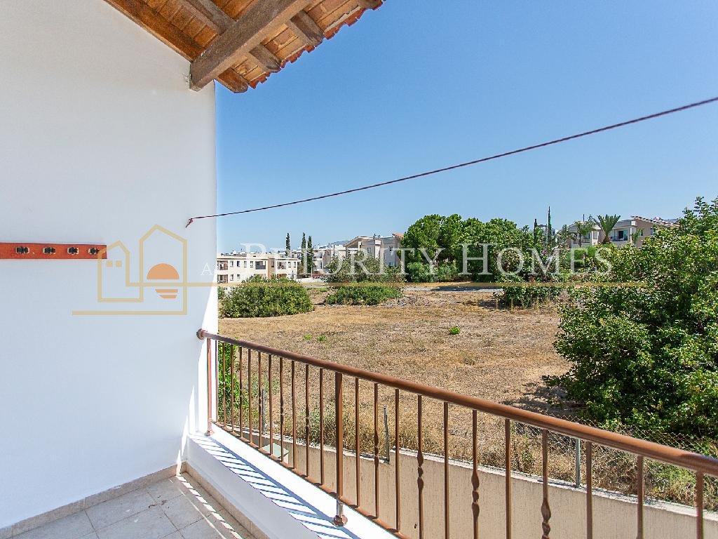 Two-Bed Two Bathroom Apartment in Konia, Paphos