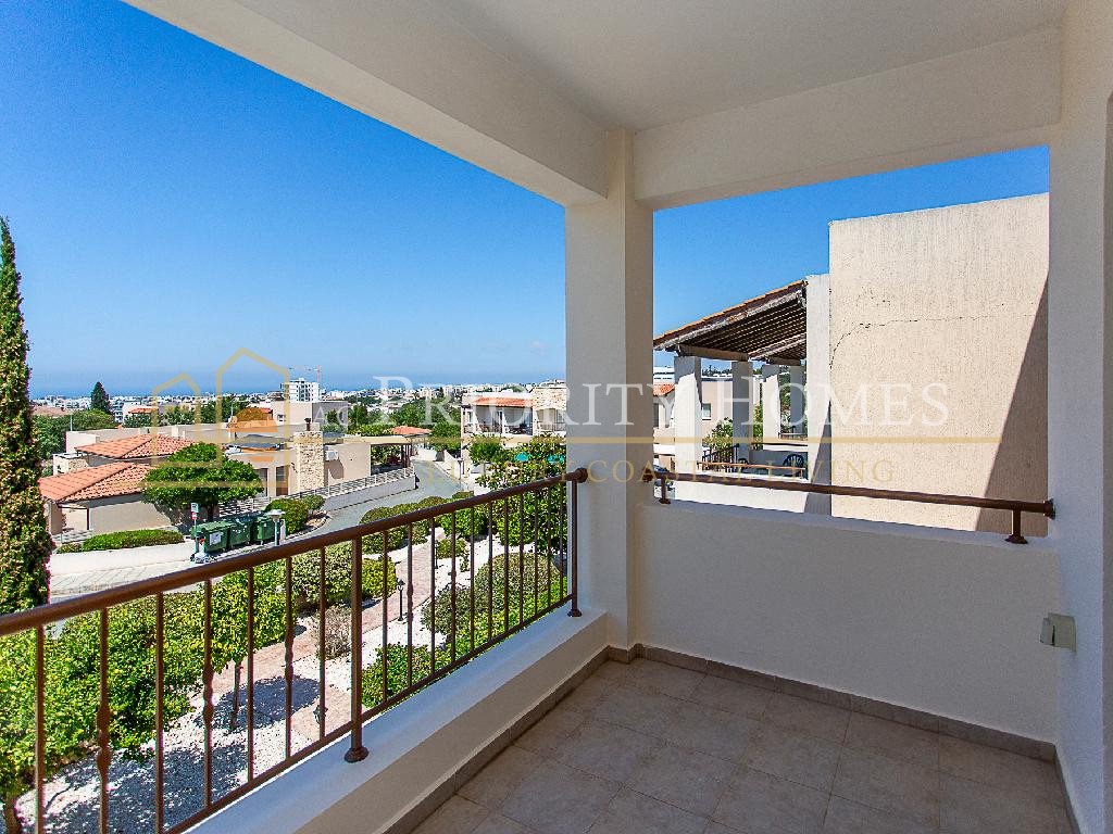 Two-Bed Two Bathroom Apartment in Konia, Paphos
