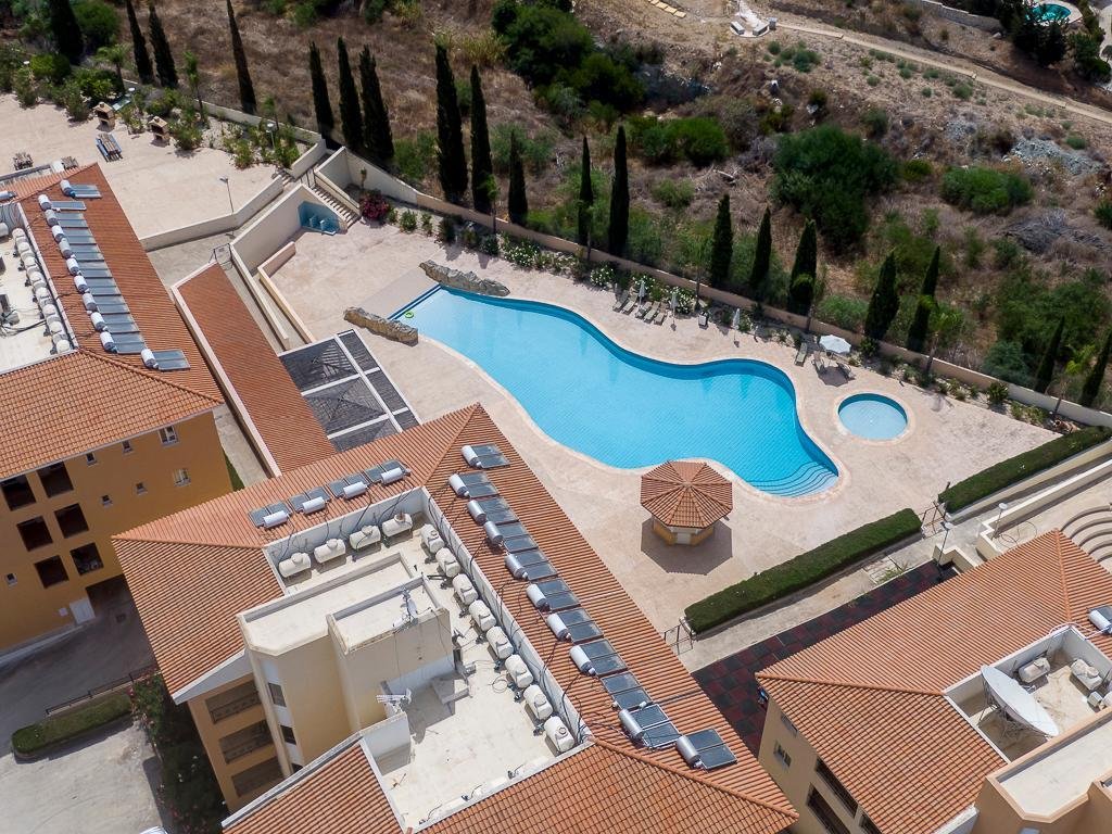 Two‑Bedroom Town House in Chloraka