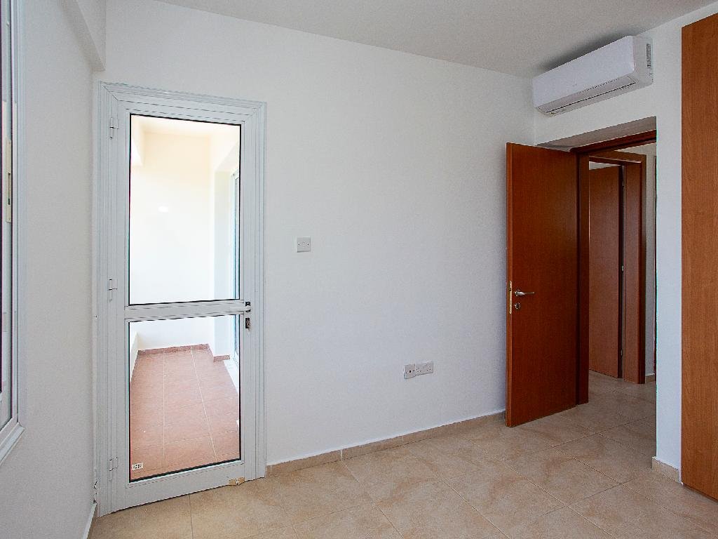 Two‑Bedroom Town House in Chloraka