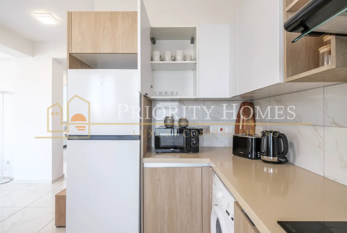 Modern Two Bedroom Apartment in Universal