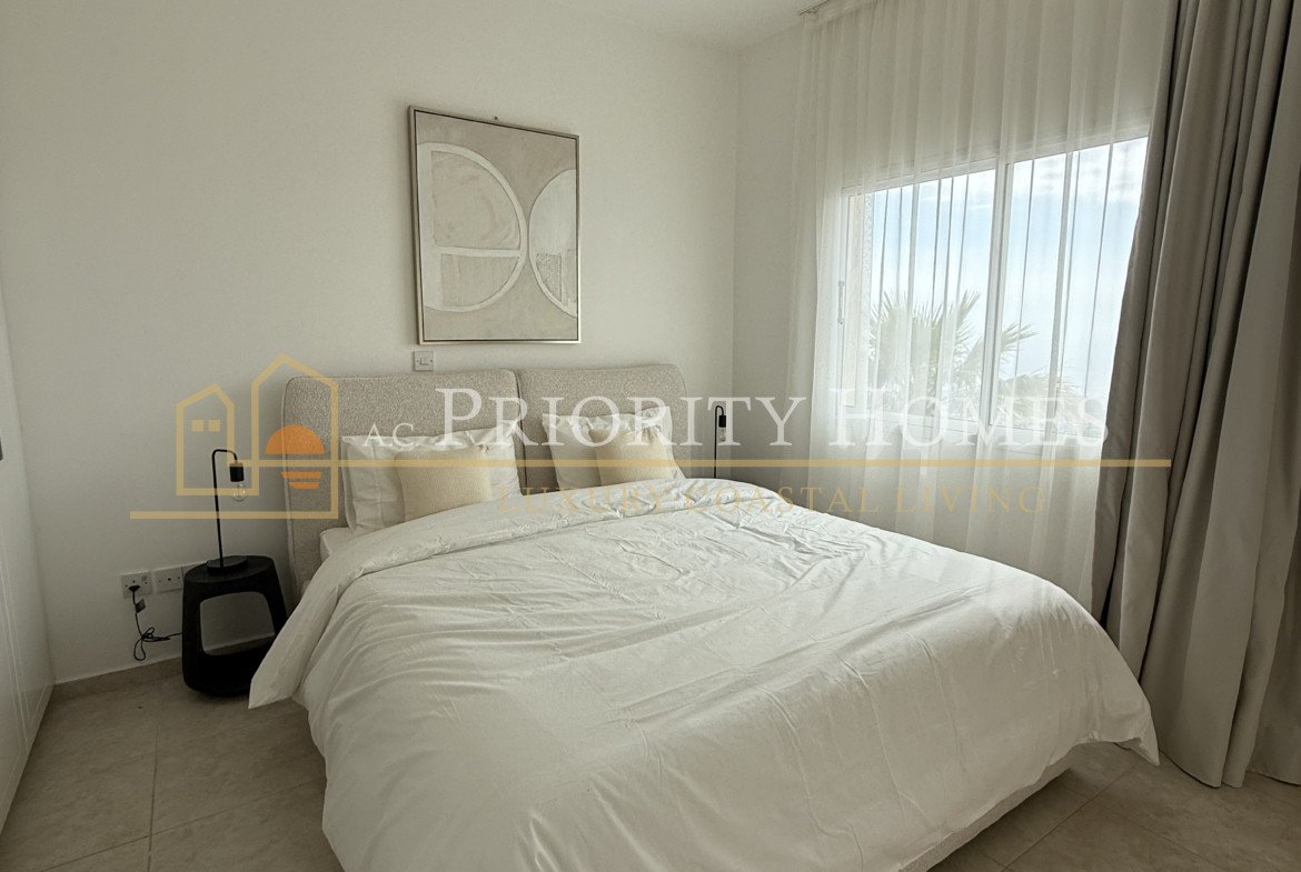 Luxury Five-Bedroom Villa with Sea Views in Tala, Paphos