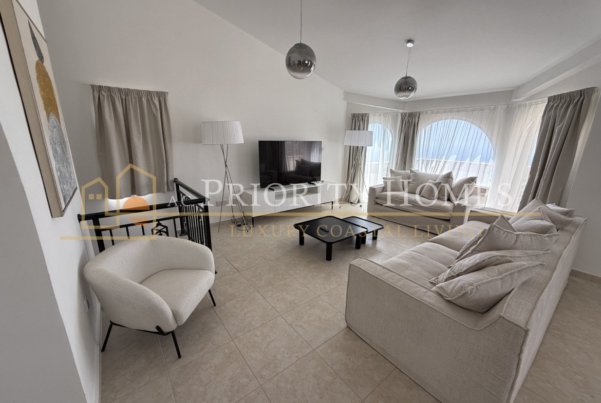 Luxury Five-Bedroom Villa with Sea Views in Tala, Paphos