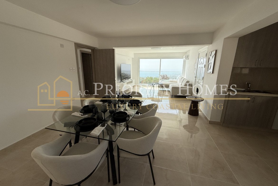 Luxury Five-Bedroom Villa with Sea Views in Tala, Paphos