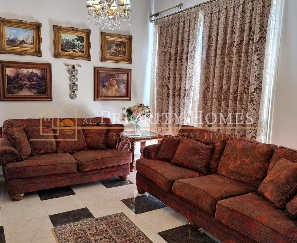 Three-Bedroom Bungalow in Quiet Tala Cul-de-Sac