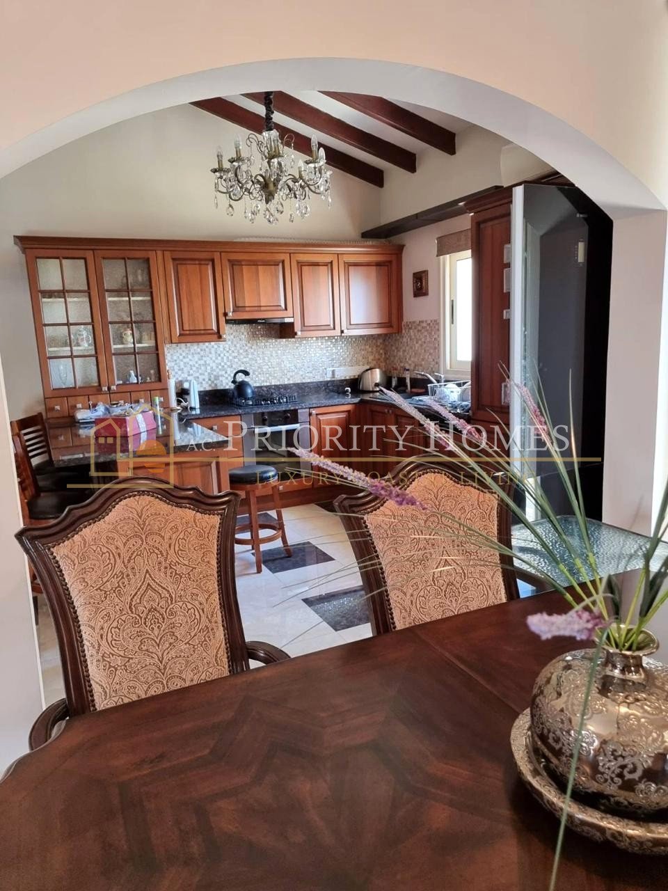 Three-Bedroom Bungalow in Quiet Tala Cul-de-Sac