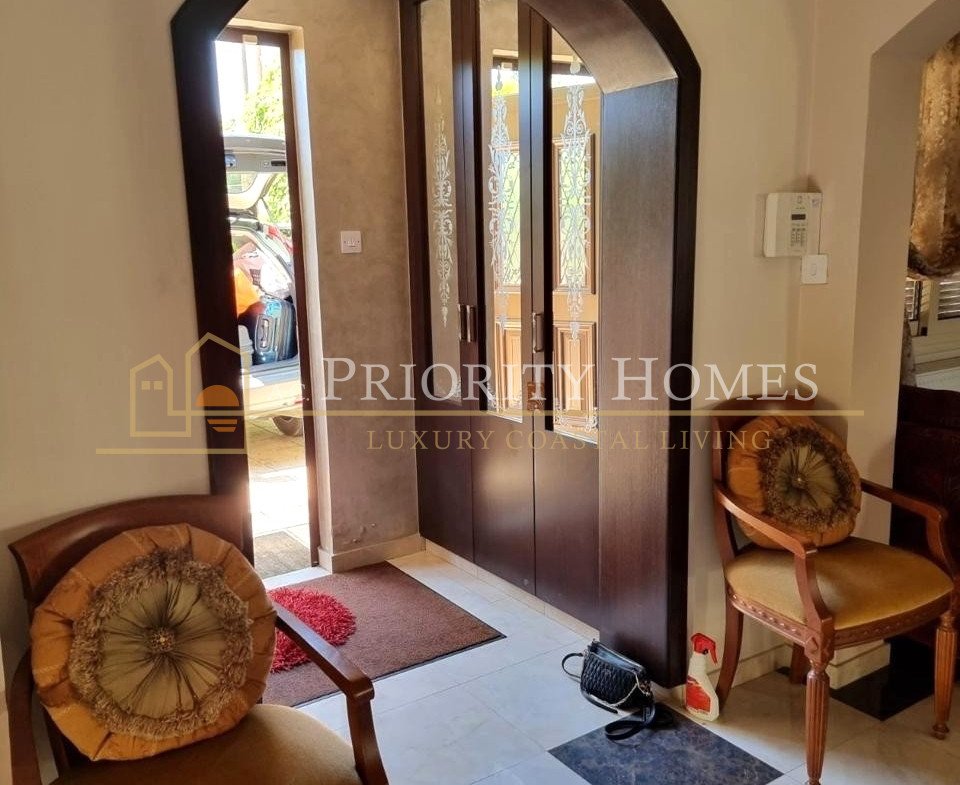 Three-Bedroom Bungalow in Quiet Tala Cul-de-Sac