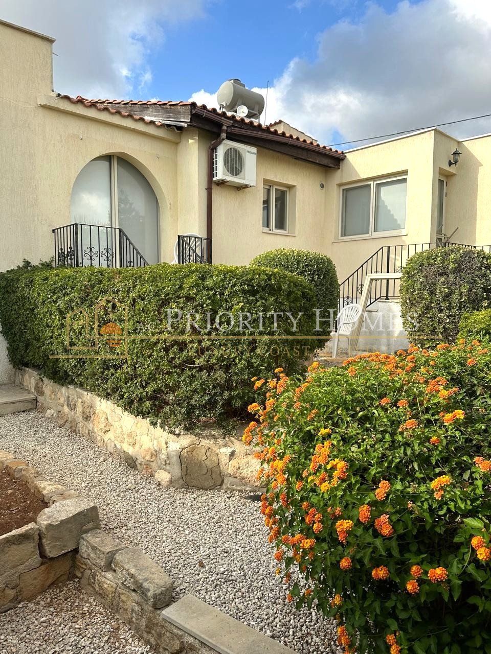 Three-Bedroom Bungalow in Quiet Tala Cul-de-Sac