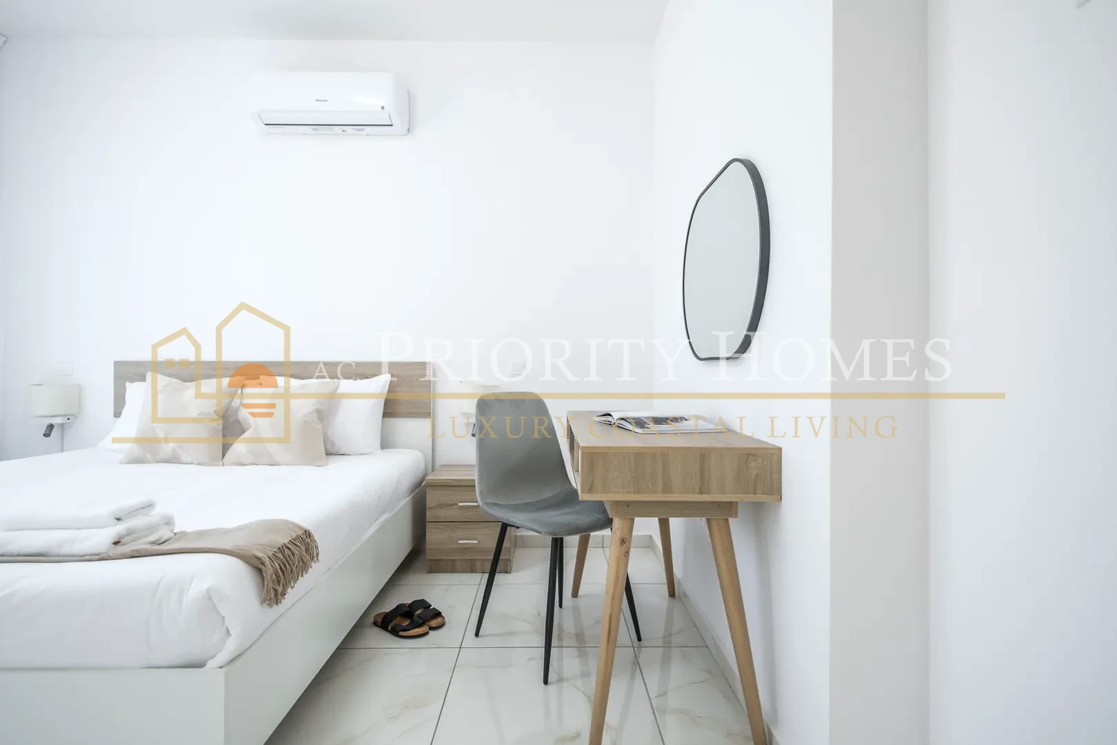Modern Two Bedroom Apartment in Universal
