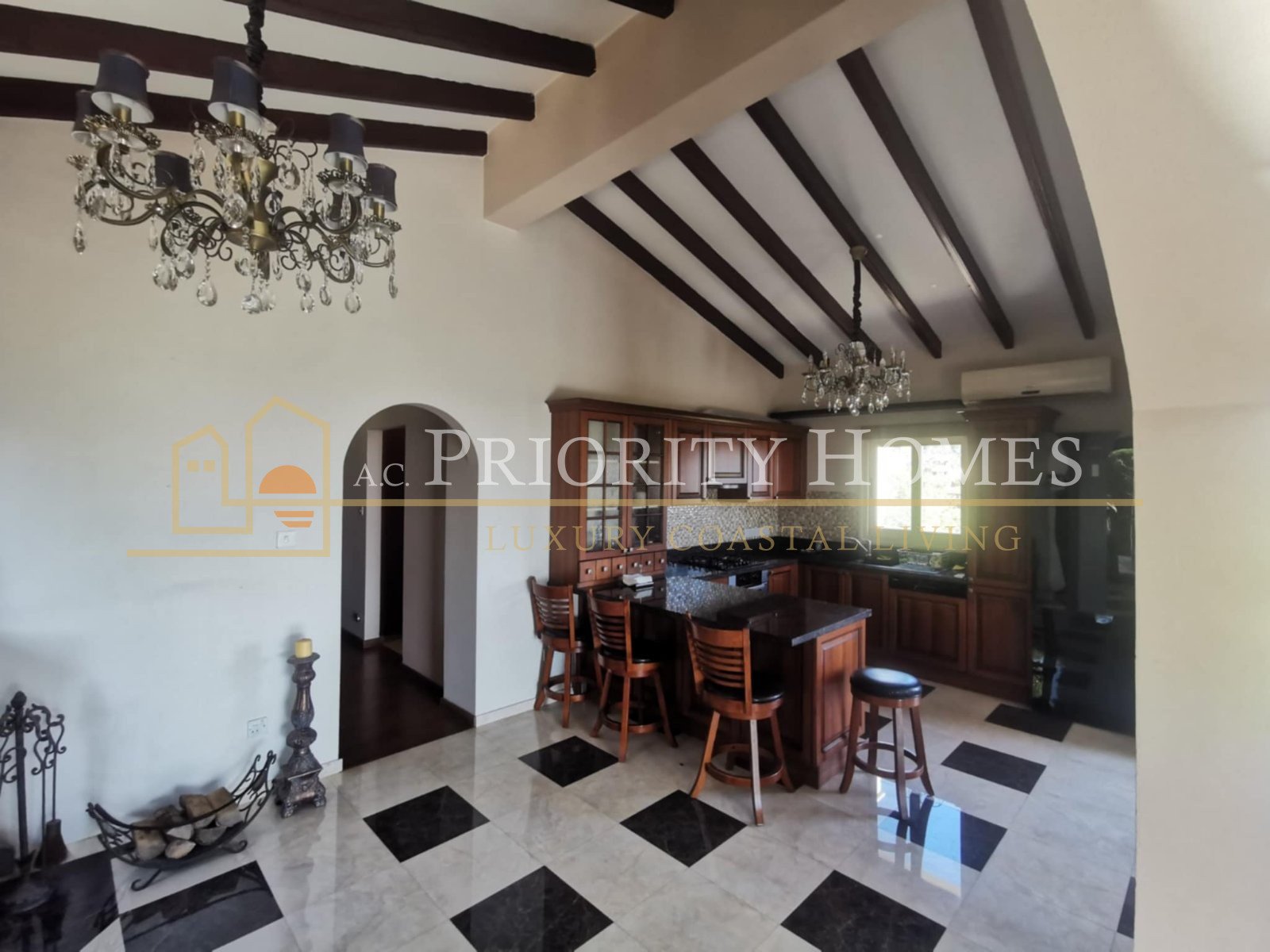 Three-Bedroom Bungalow in Quiet Tala Cul-de-Sac