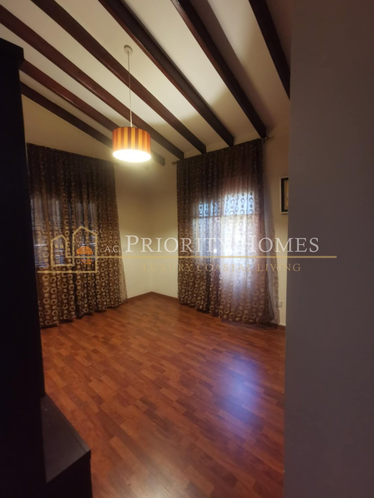 Three-Bedroom Bungalow in Quiet Tala Cul-de-Sac