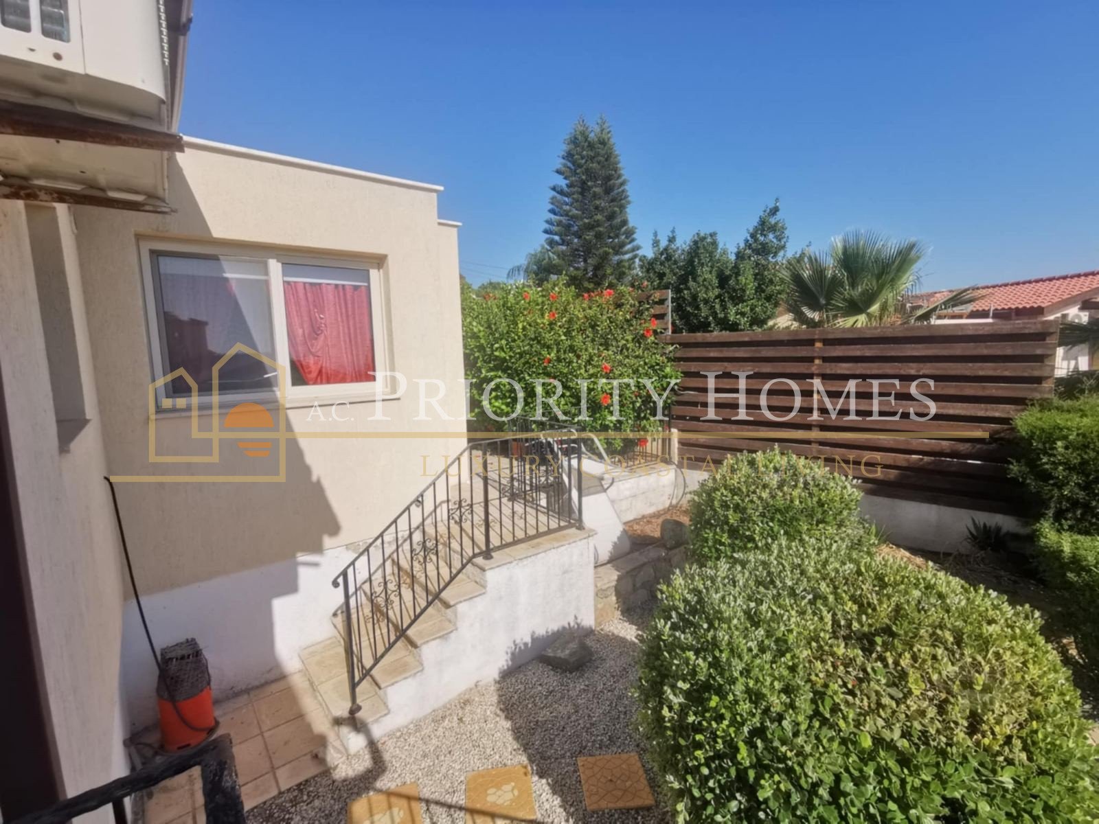 Three-Bedroom Bungalow in Quiet Tala Cul-de-Sac