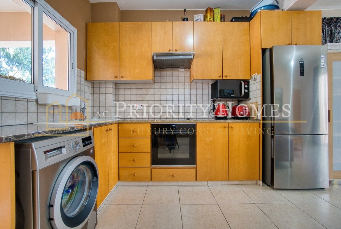 Two-Bedroom Penthouse Apartment in the Heart of Universal