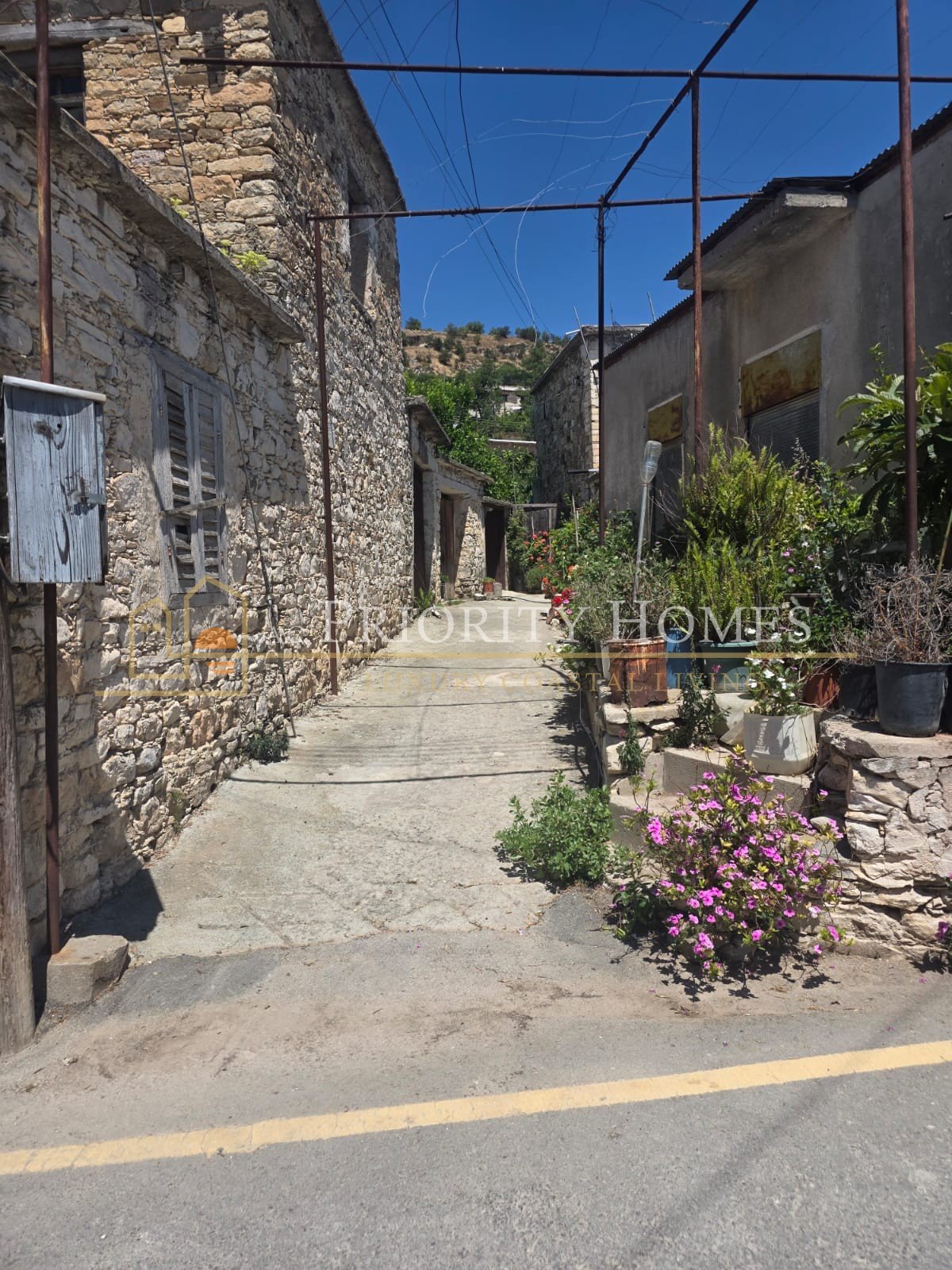 277802-house-for-sale-in-pentalia_orig Charming Traditional Three-Bedroom Village Home for Sale in Pentalia, Paphos