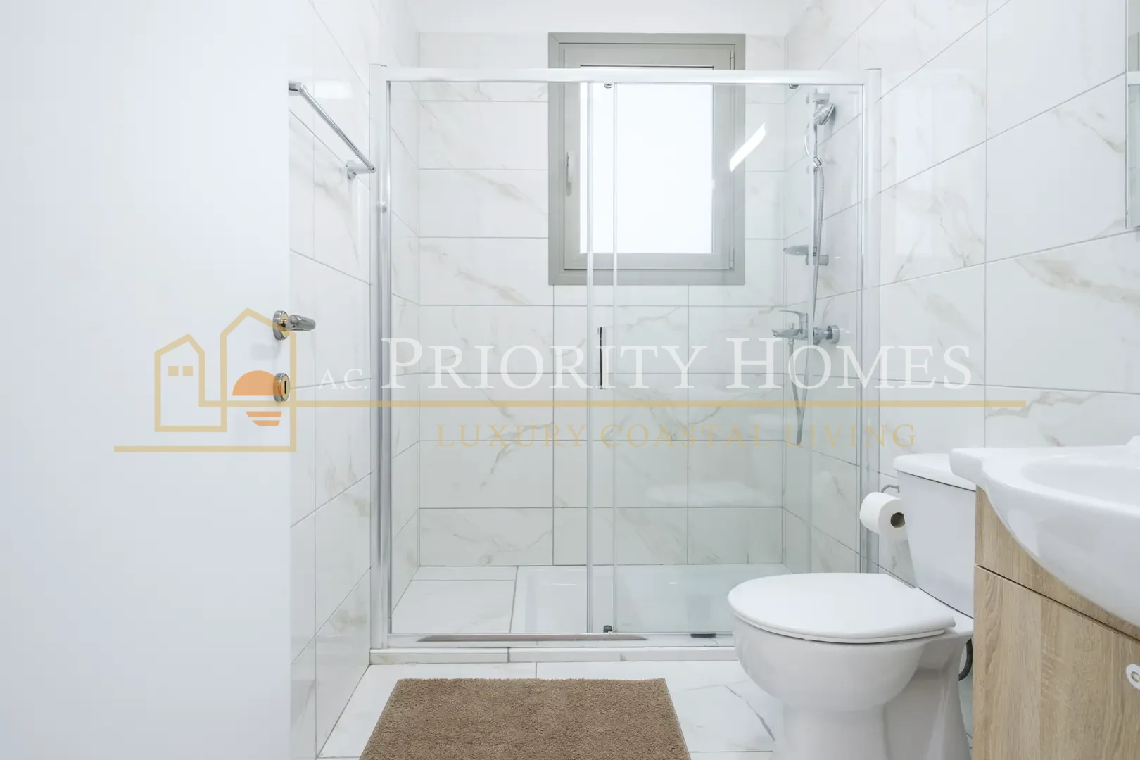 Modern Two Bedroom Apartment in Universal