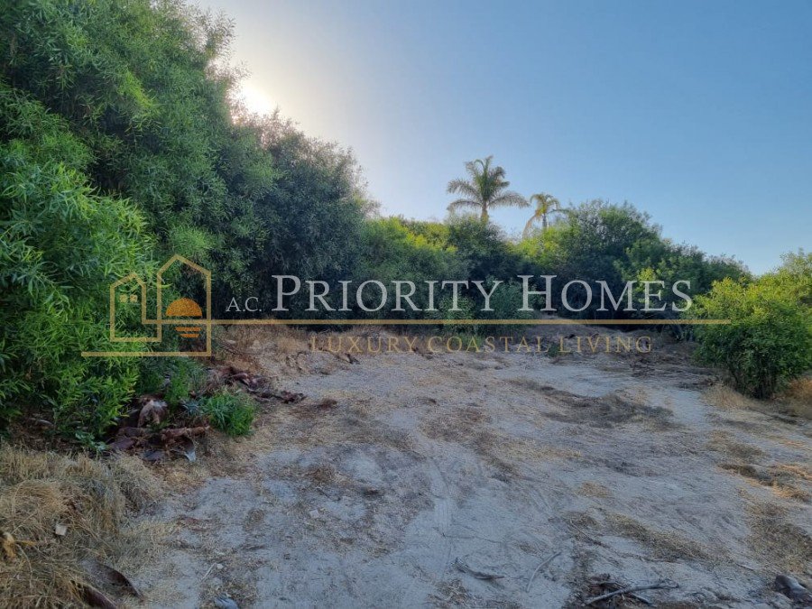 Leasehold Residential Plot for Sale in Coral Bay