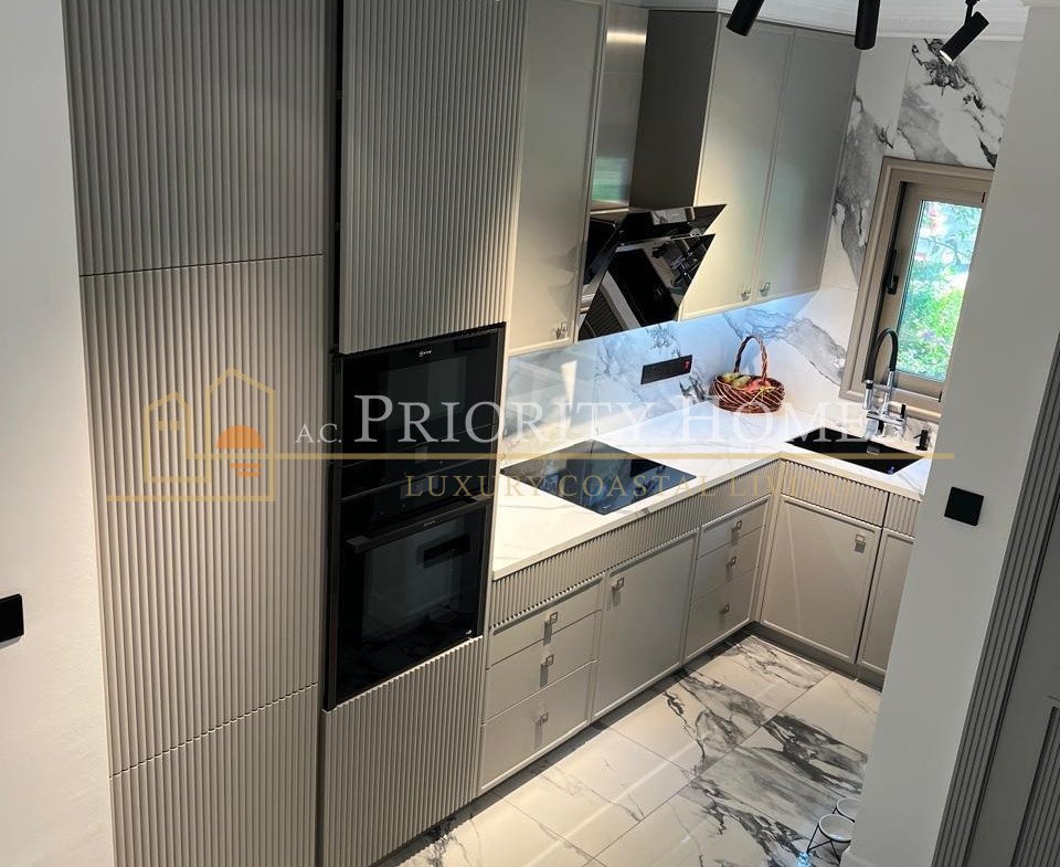 Fully Renovated 2-Bedroom Townhouse in Royal Gardens, Potamos Germasogeia