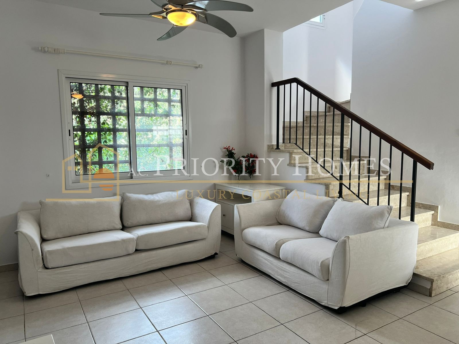 Charming 3-Bedroom House for Sale in Pissouri Village