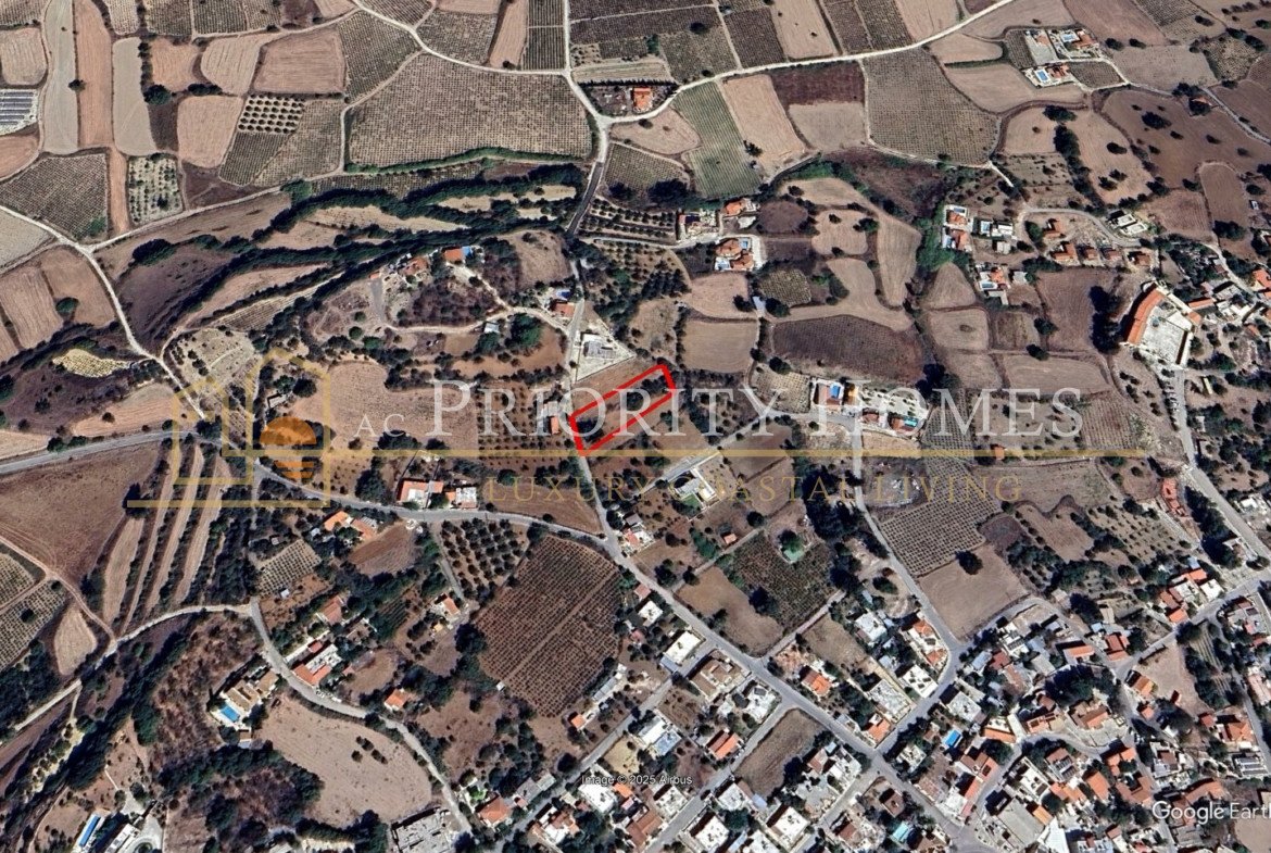 Residential Development Land in Polemi