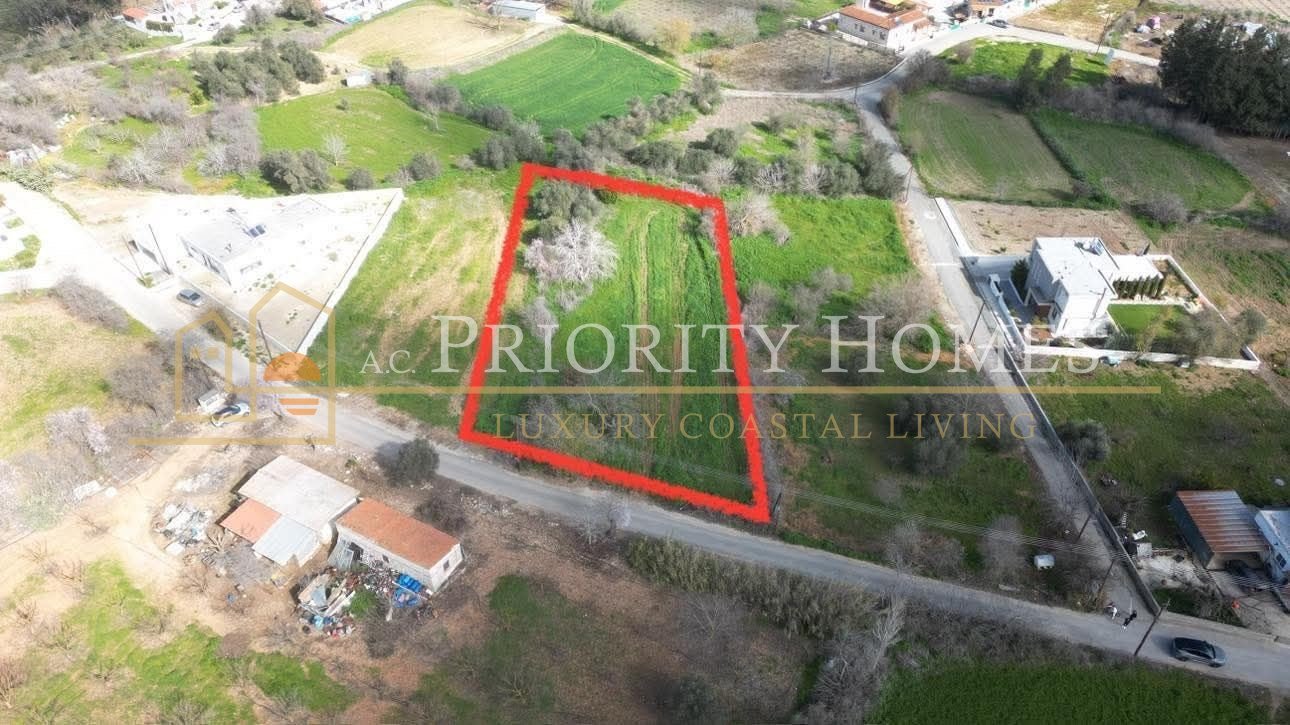 Residential Development Land in Polemi
