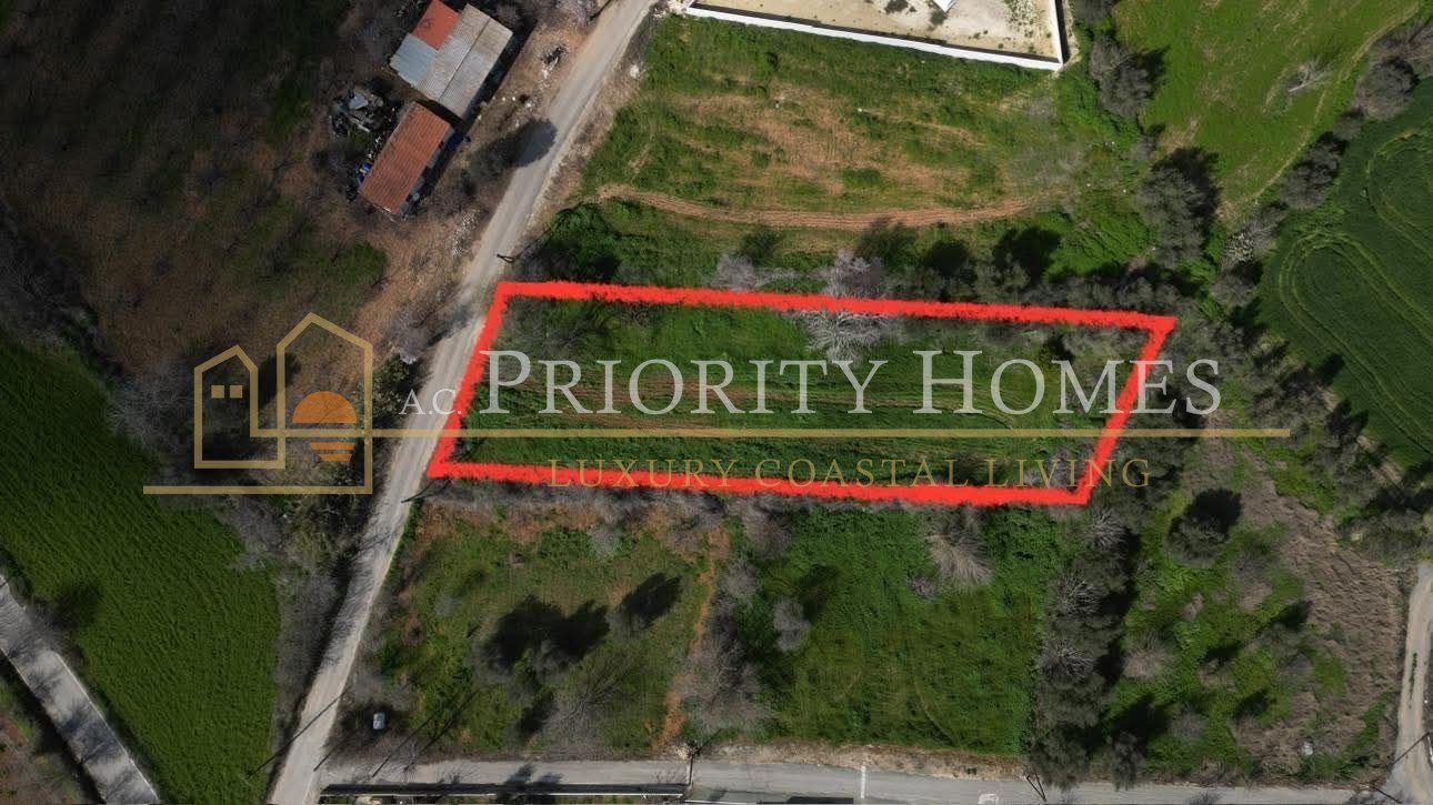 Residential Development Land in Polemi