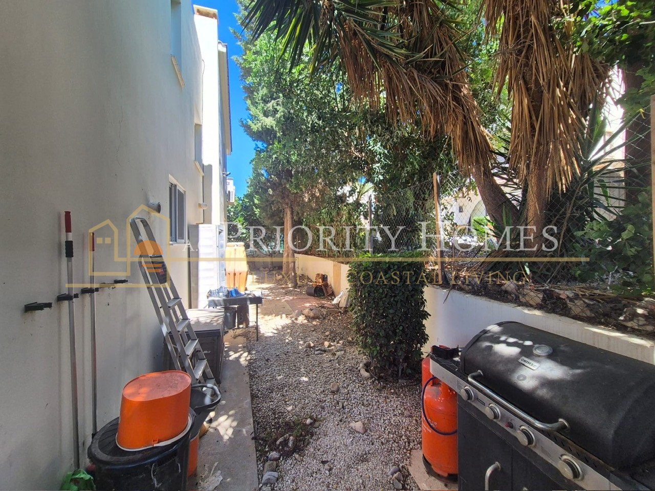 Four-Bedroom Villa for Rent in Pegeia