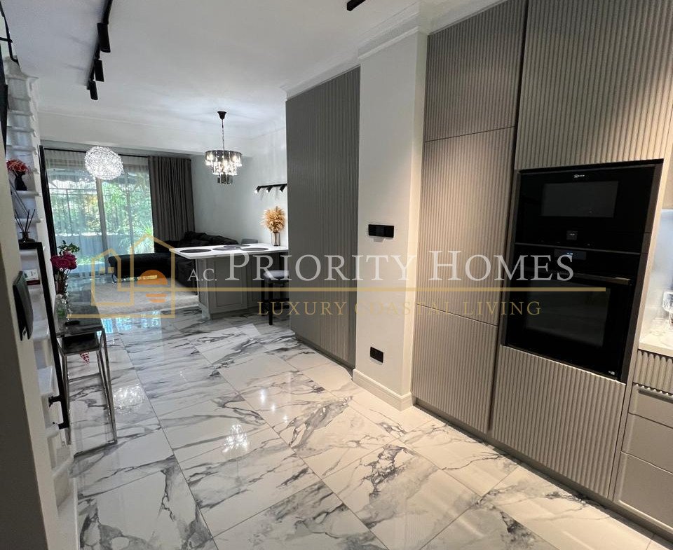 Fully Renovated 2-Bedroom Townhouse in Royal Gardens, Potamos Germasogeia