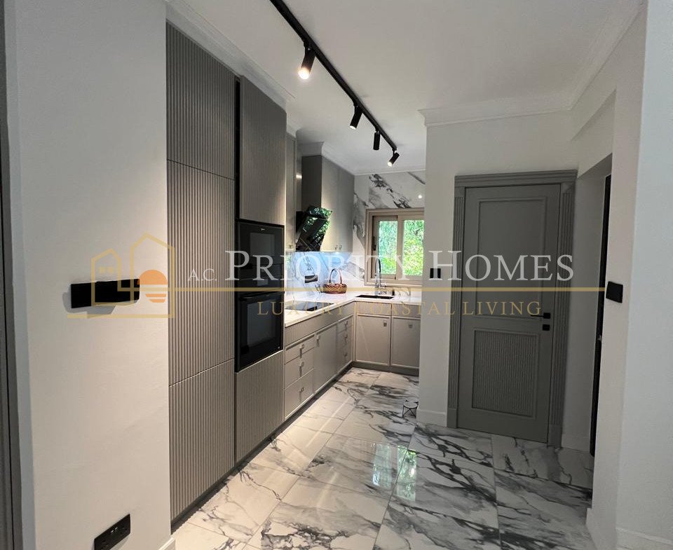 Fully Renovated 2-Bedroom Townhouse in Royal Gardens, Potamos Germasogeia